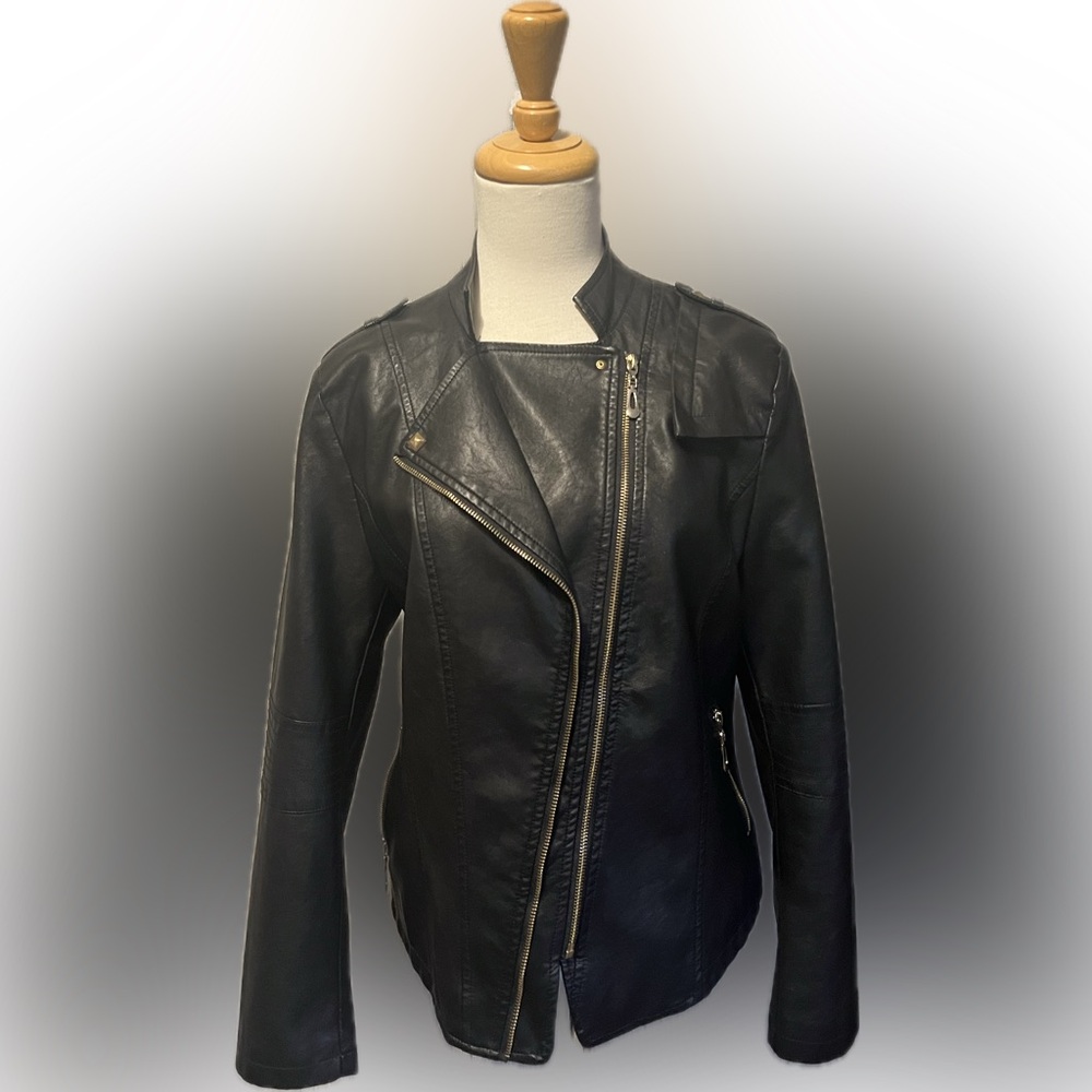 Yadanluwa Moto Jacket Faux Leather size S